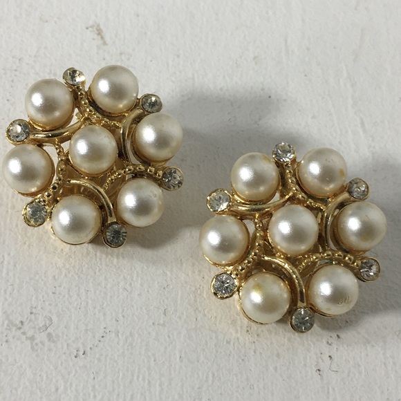 Vintage Lisner Faux Pearl Rhinestone Earrings - Picture 1 of 8